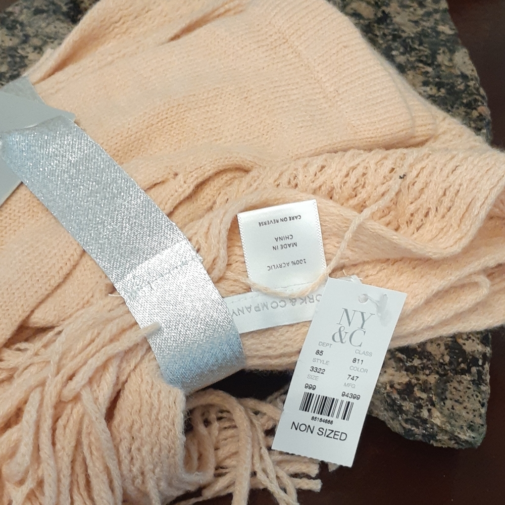 Gloves& scarf